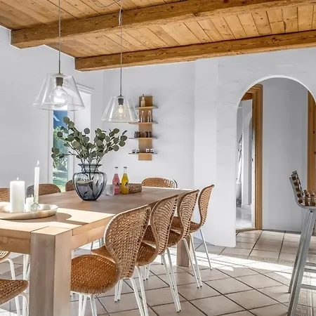 Elida - 400m From The Sea By Interhome